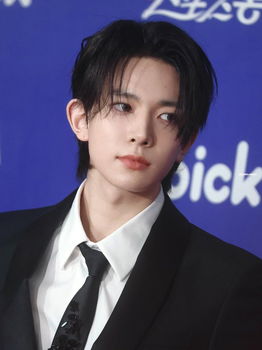 lvrssung's tweet photo. si no respondes eres fan de belift, ¿heeseung pelinegro o pelirojo?

DO NOT REWRITE THE FATE OF ENHYPEN
#BEACCOUNTABLE_BELIFT
#ENHYPEN_IS_7 
#HEESEUNG_STAYS https://t.co/APEYBCxMj9