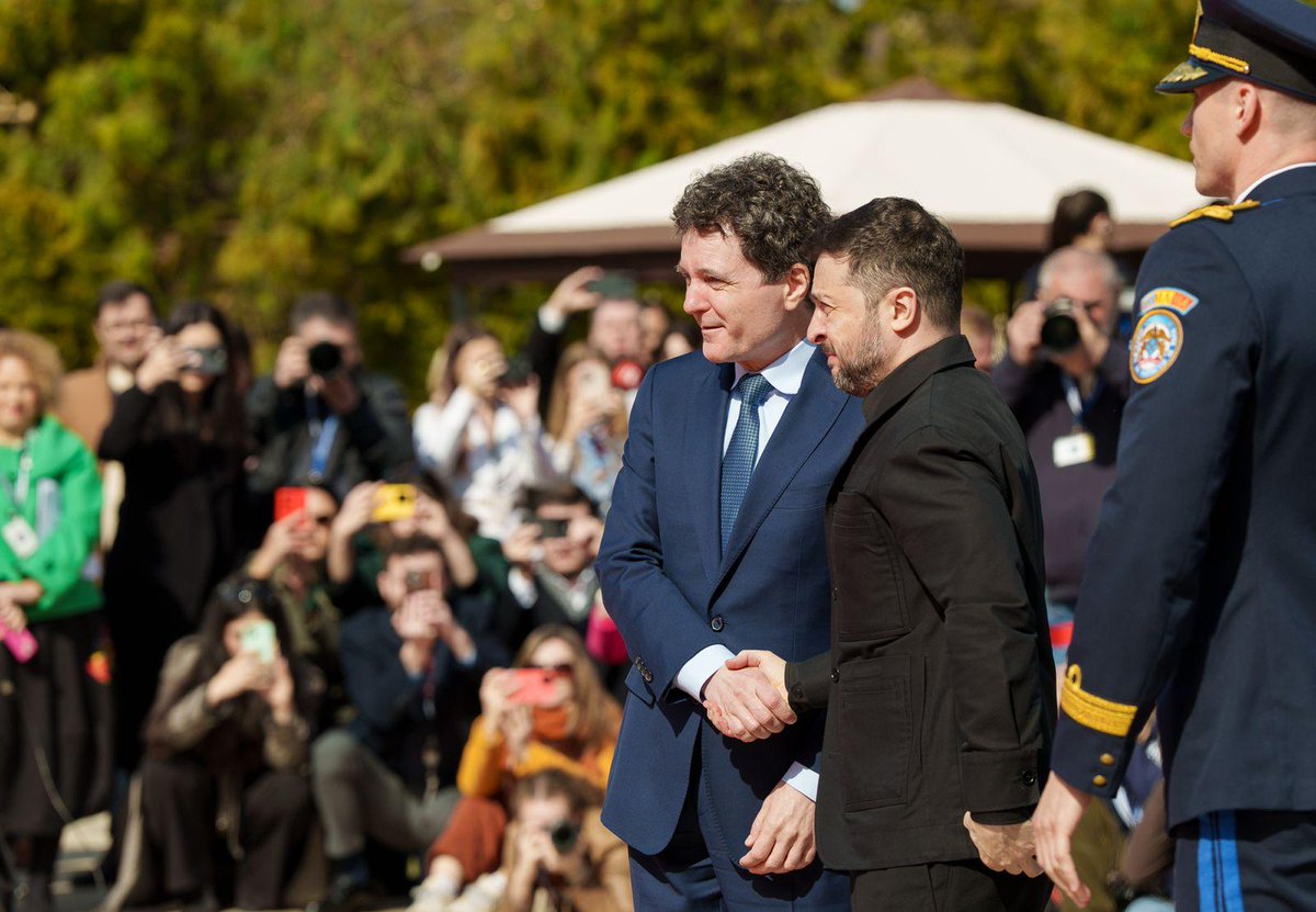 Toiu Oana tweet media