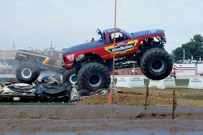 Knoxville Moths tweet media