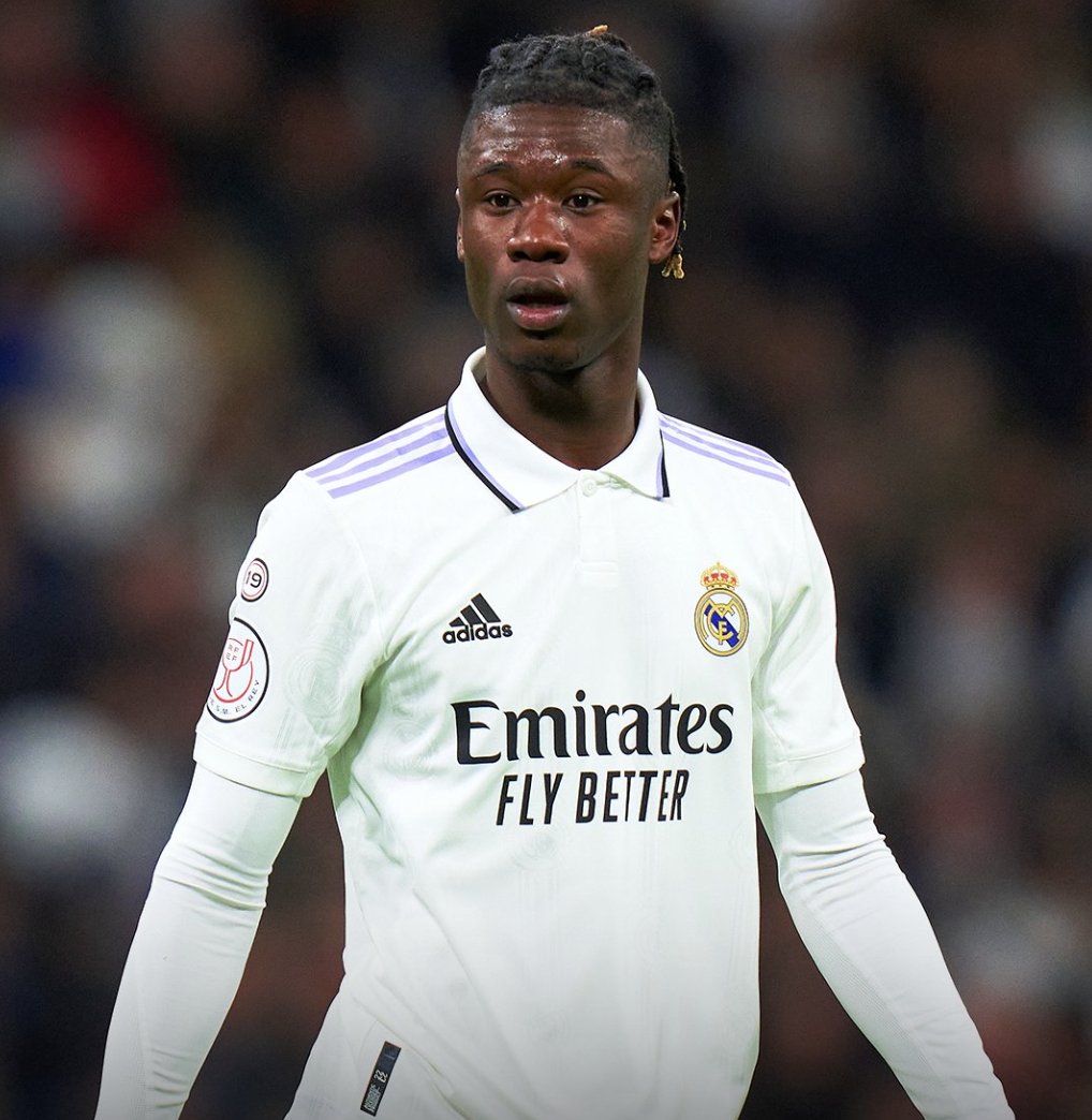 🚨𝗕𝗥𝗘𝗔𝗞𝗜𝗡𝗚: Real Madrid will consider offers for French midfielder Eduardo Camavinga this summer and the starting price is around £45M. 

(Source: <a href="/MatteMoretto/">Matteo Moretto</a>)