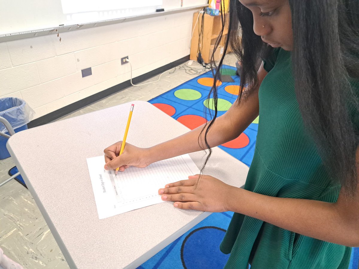 Debbie Skaggs tweet media