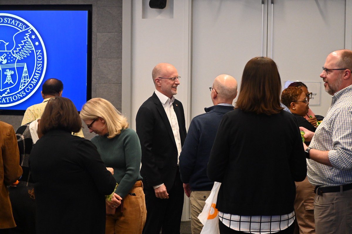 Brendan Carr tweet media