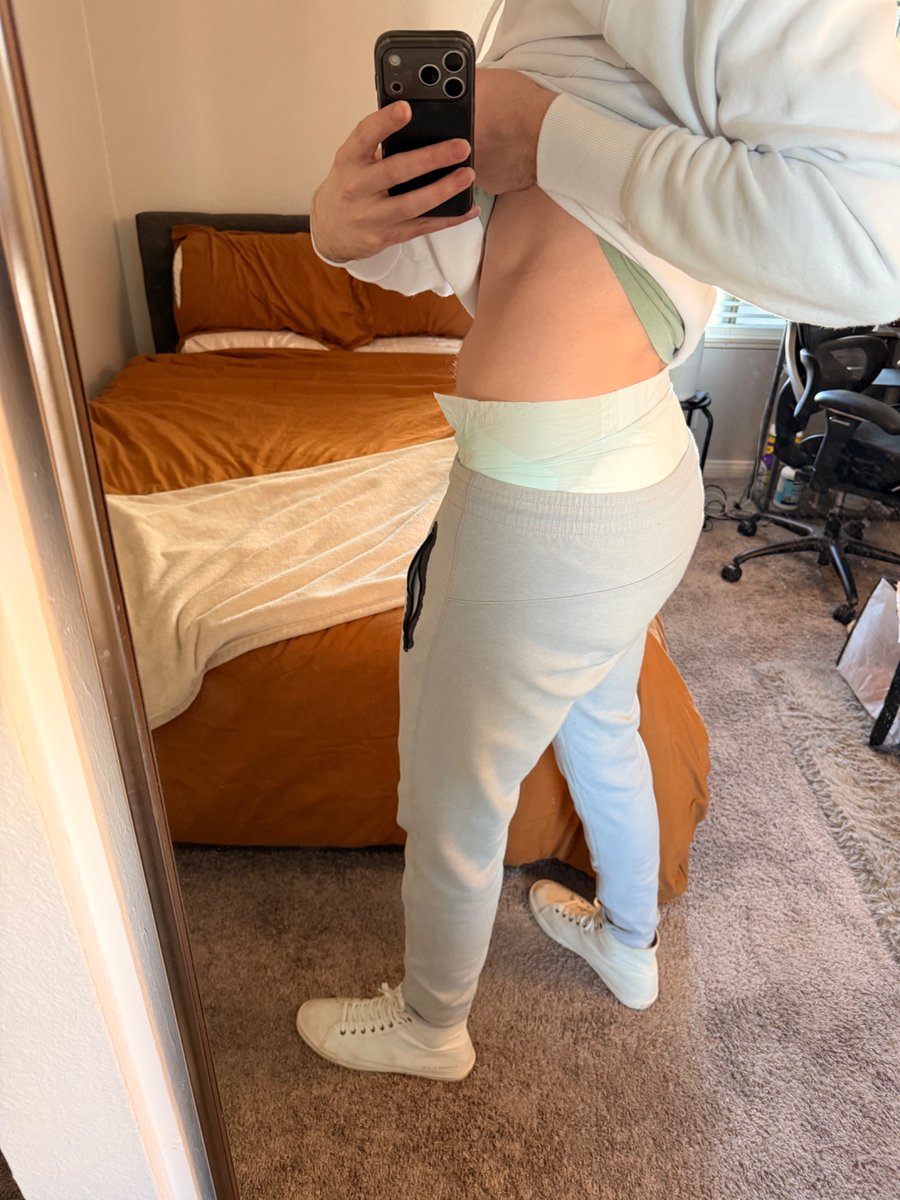 PaddedBroski tweet media