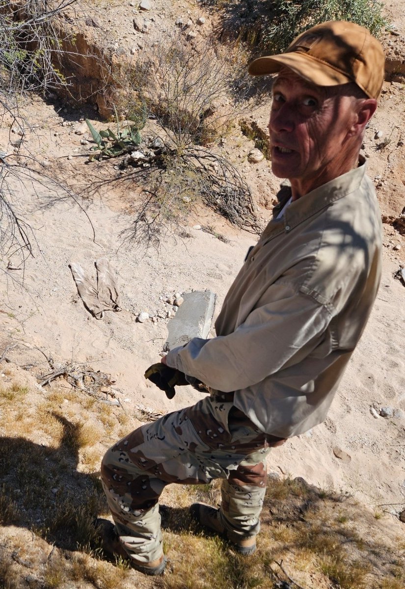 JLRINVESTIGATES's tweet image. Pants &amp;amp; knee brace found in a wash by Annie Guthrie &amp;amp; Tommaso's home. We notified authorities.