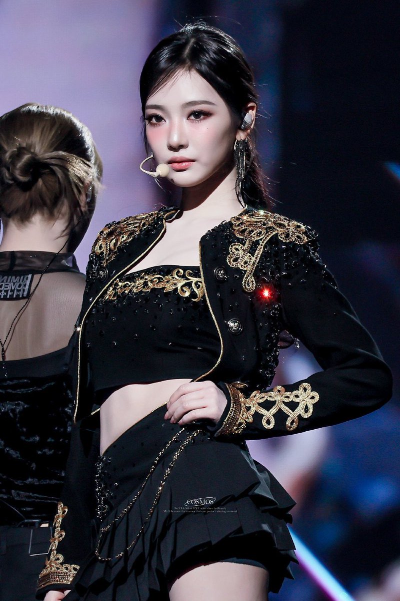 宁艺卓 tweet media