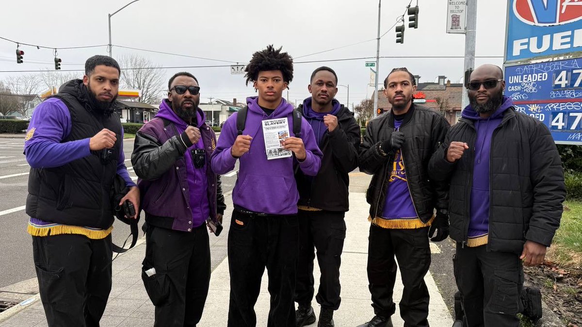 IUICSEATTLE's tweet photo. Went out to teach the people. All praises to the Most HighโLW one soul repent #Repentance #WorkContinues https://t.co/Q3otY1LYLl