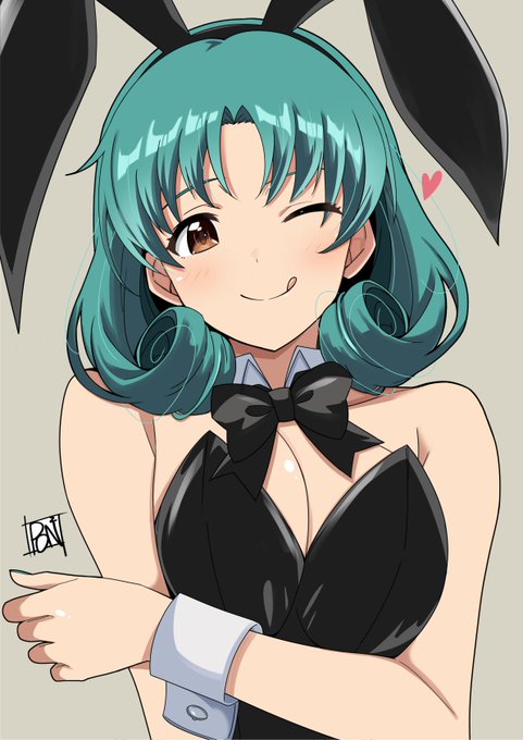 徳川まつりさんでノーマル&amp;逆バニー。 #これを見た人はバニーガールをTLに放流しよう