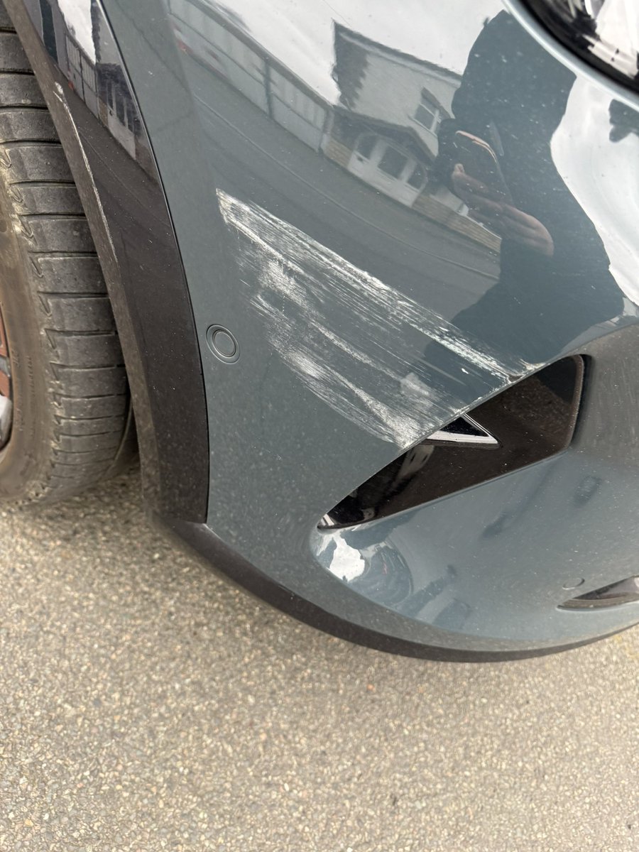 Iona Blake tweet media