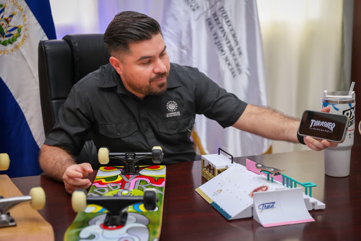 Reconstrucción del Tejido Social 🇸🇻 tweet media