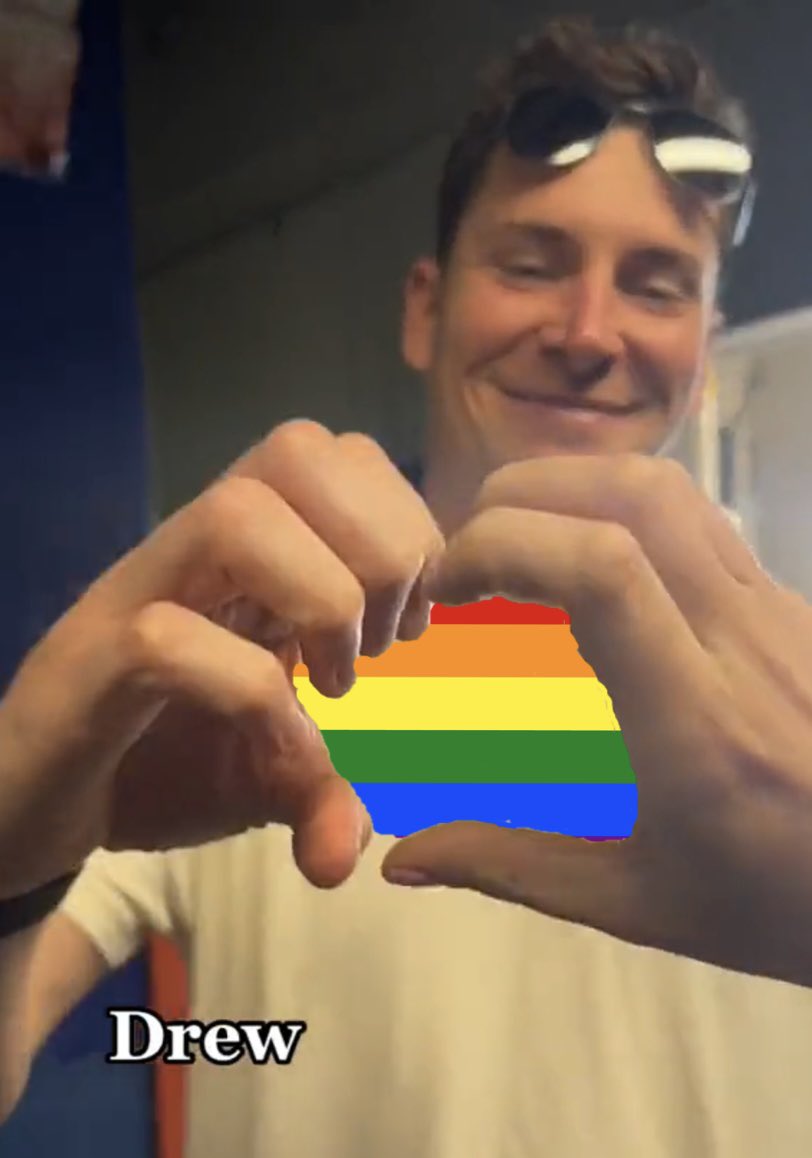 drew smith stan tweet media