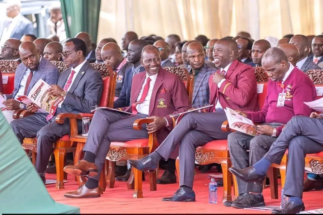 Kapsabet High school which has produced 2 presidents will have 40 classrooms and domatories that can accommodate 1000 more students while Chemutia secondary school  yet to produce a PA to area MCA is struggling to have a science lab and equipped library. Shule ya walala hoi.