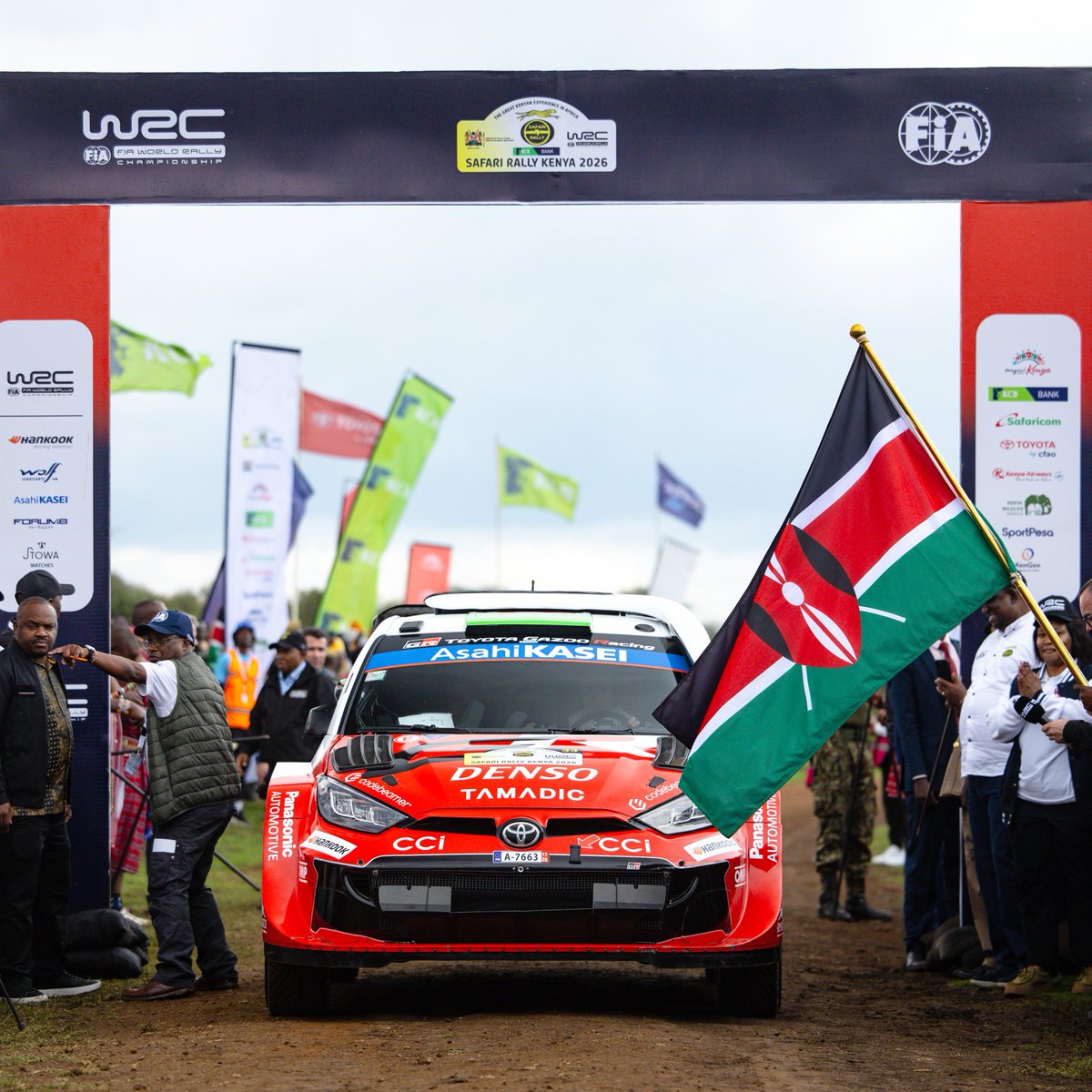 ElfynEvans's tweet photo. A proper Safari start 🌧️🤯
The first stage of the loop was incredible out there — huge amounts of water and mud. On top of that we had issues with the washer and wipers, so visibility was a real challenge for a lot of the stage. 🤿

A tough start, and there’s a long way to go. 💪🏼 https://t.co/OQcTw2JLQB