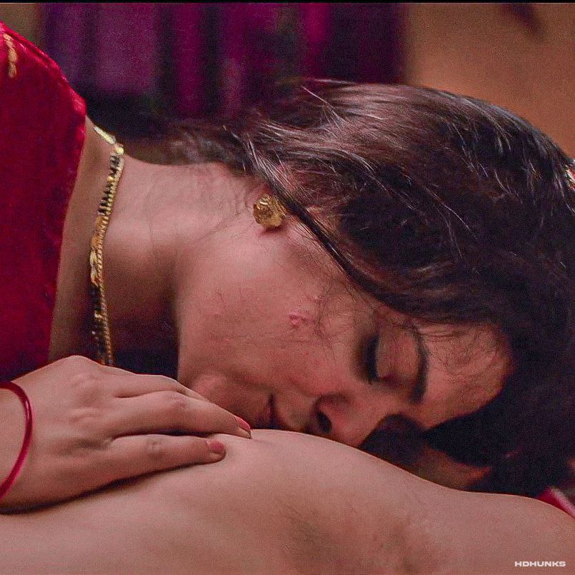 L O G A N tweet media