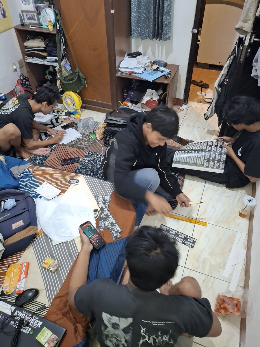 Semangat para Mineer🥰