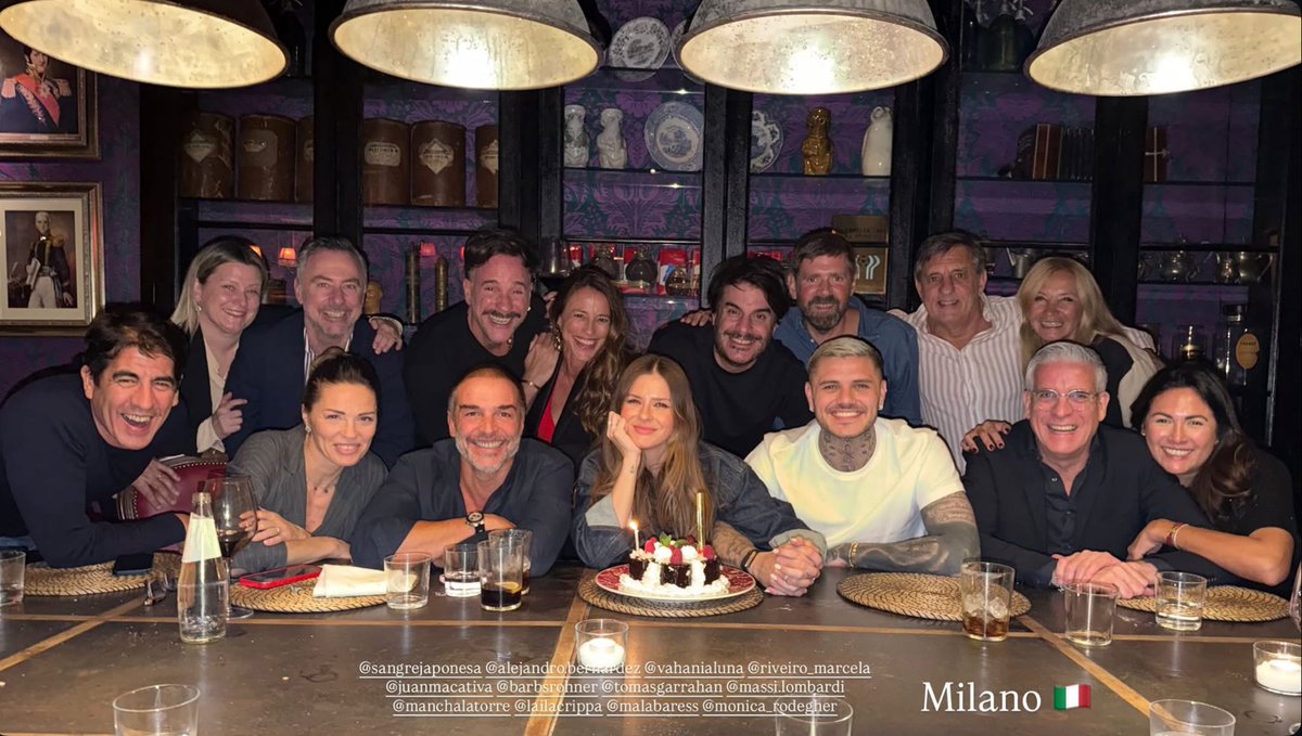 Bu fotoğraf İcardi'nin bittiğinin resmidir Takım kaptanı olacaksın takım Liverpool'u yenmiş hiç bir kutlamada yoksun, Başakşehir maçında ilk 11'de olacaksın bir zahmet İstanbul'da kalsan iki üç idman yapsan ama beyefendi nerede İtalya da kız arkadaşının doğum gününde