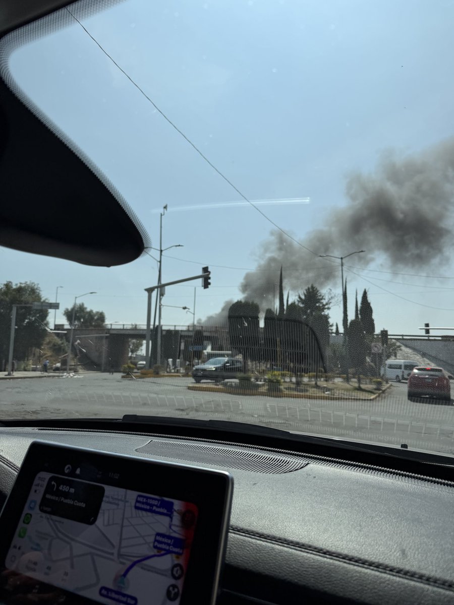 Ferhippie's tweet photo. Incendio en san martin texmelucan #puebla https://t.co/4Ugr8TW86B