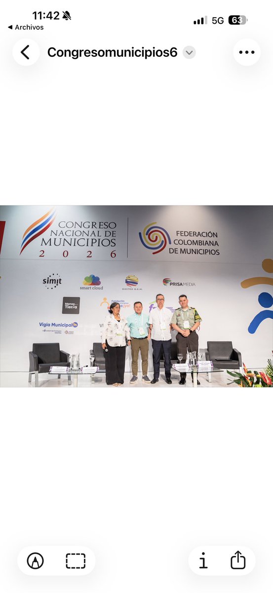 CiroARodriguezP's tweet photo. La movilidad del futuro se construye hoy.
Participé en el foro sobre Micro movilidad en el #CongresoNacionalDeMunicipios2026 , @Fedemunicipios un espacio clave para repensar nuestras ciudades impulsando la triada transición energética – movilidad – digitalización. 
Más tecnología, sostenibilidad y oportunidades para transformar el transporte urbano en Colombia. 🚲⚡📡
#MovilidadSostenible #TransiciónEnergética #TransformaciónDigital