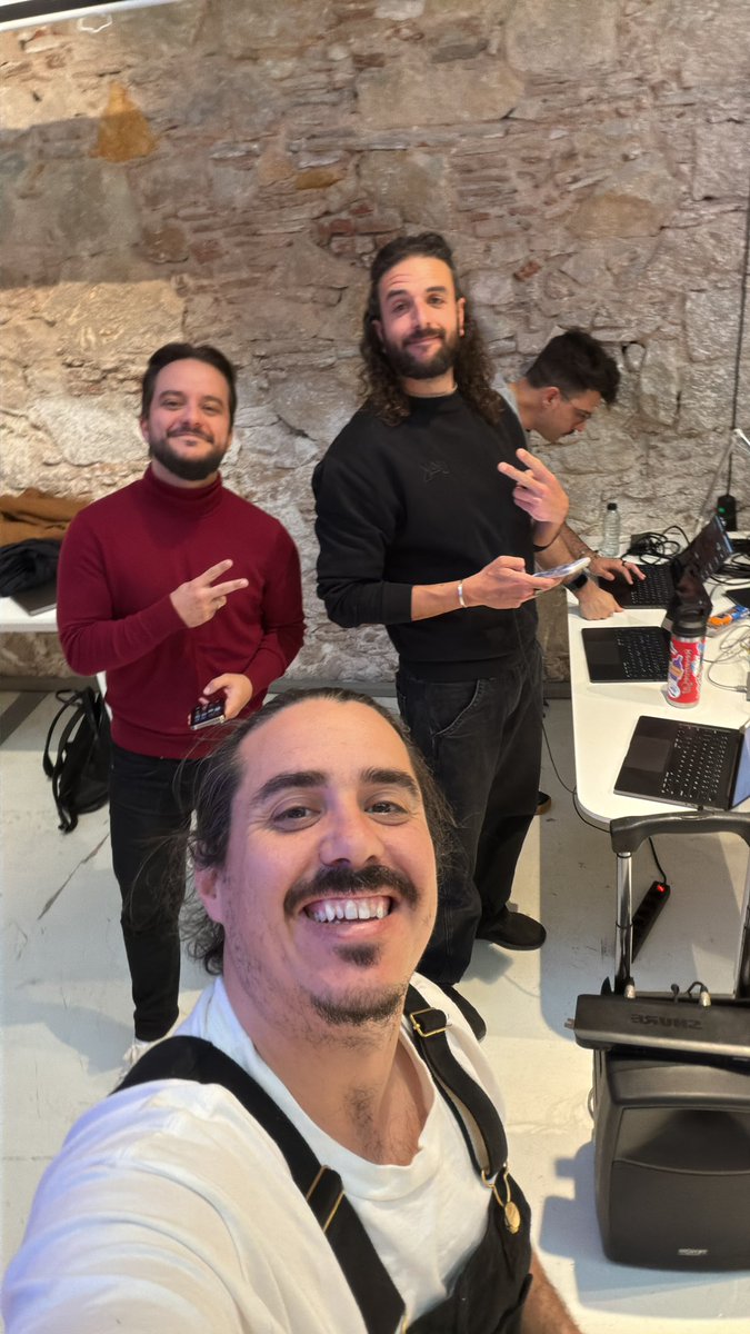 Joan Cardona tweet media