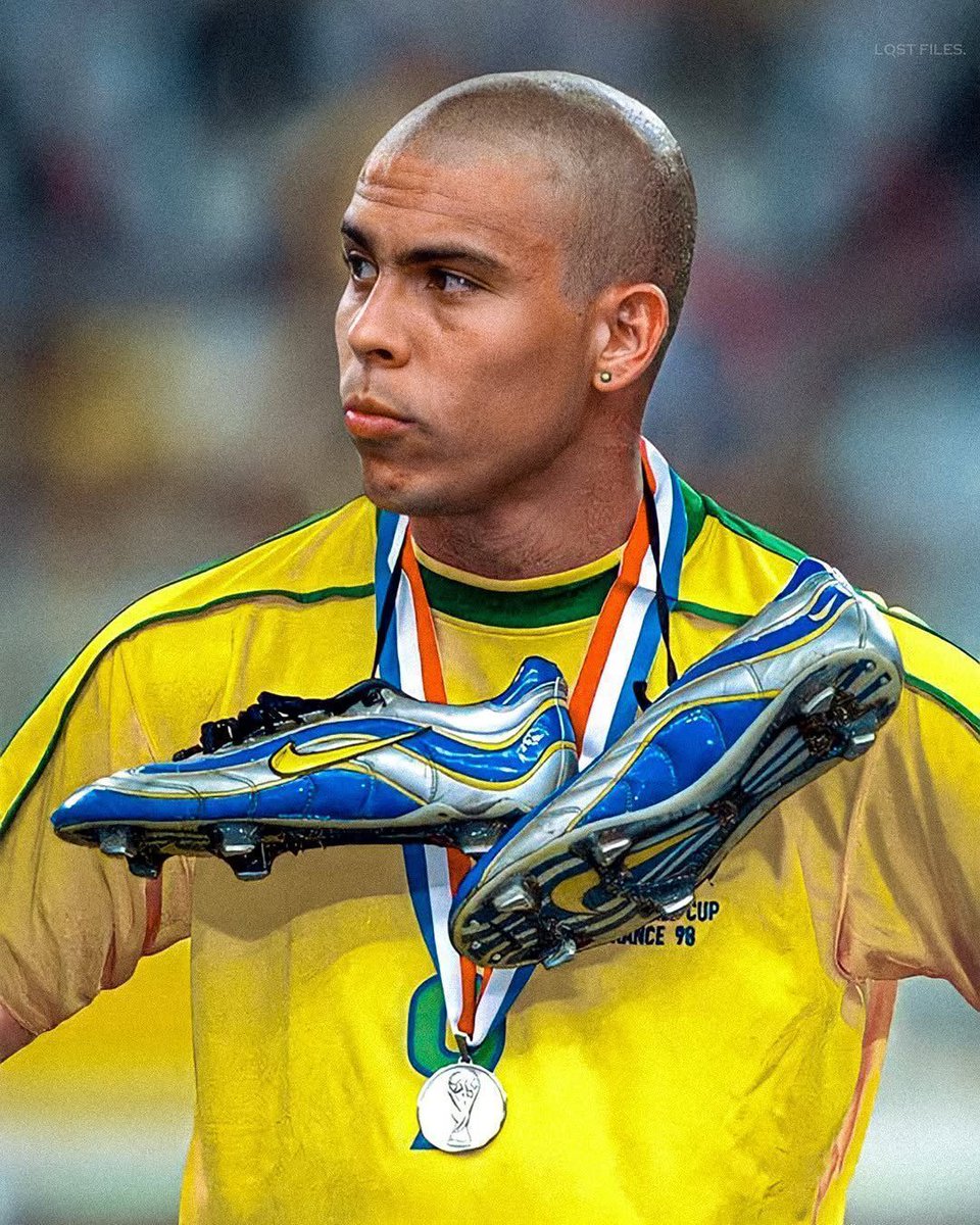 Maxi Kits tweet media