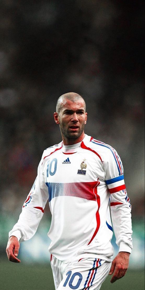 Maxi Kits tweet media