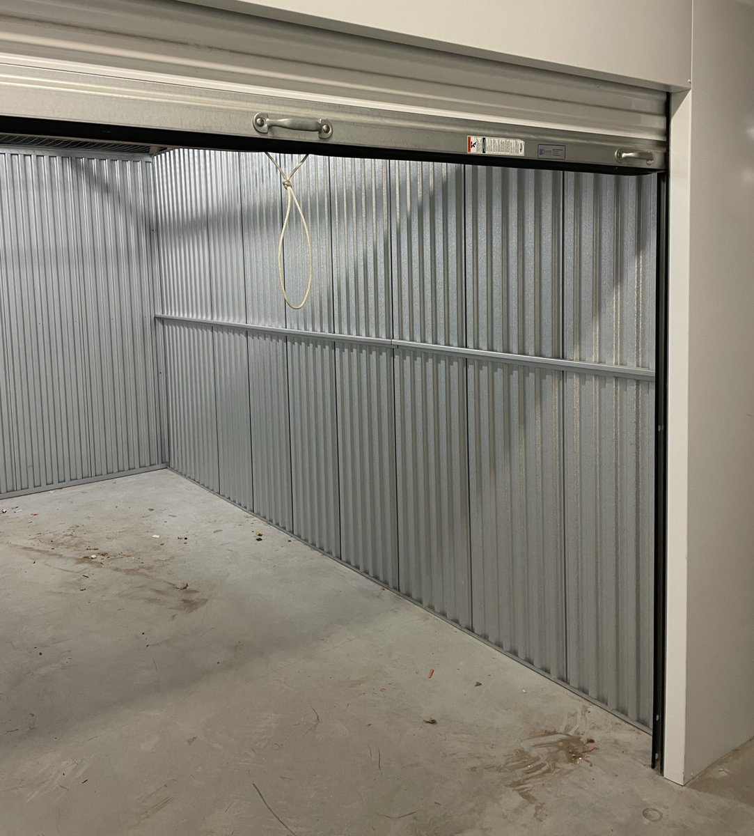 outjunk's tweet photo. Get rid of all your unwanted items with us! 
It's easy, just give us a call at 305-433-0470 and we'lll help you! 

#beforeandafter #furnitureremoval #junkremoval #trashremoval #garbageremoval #storage #miami #northmiami #miamidade #broward https://t.co/nRz52p8AEj