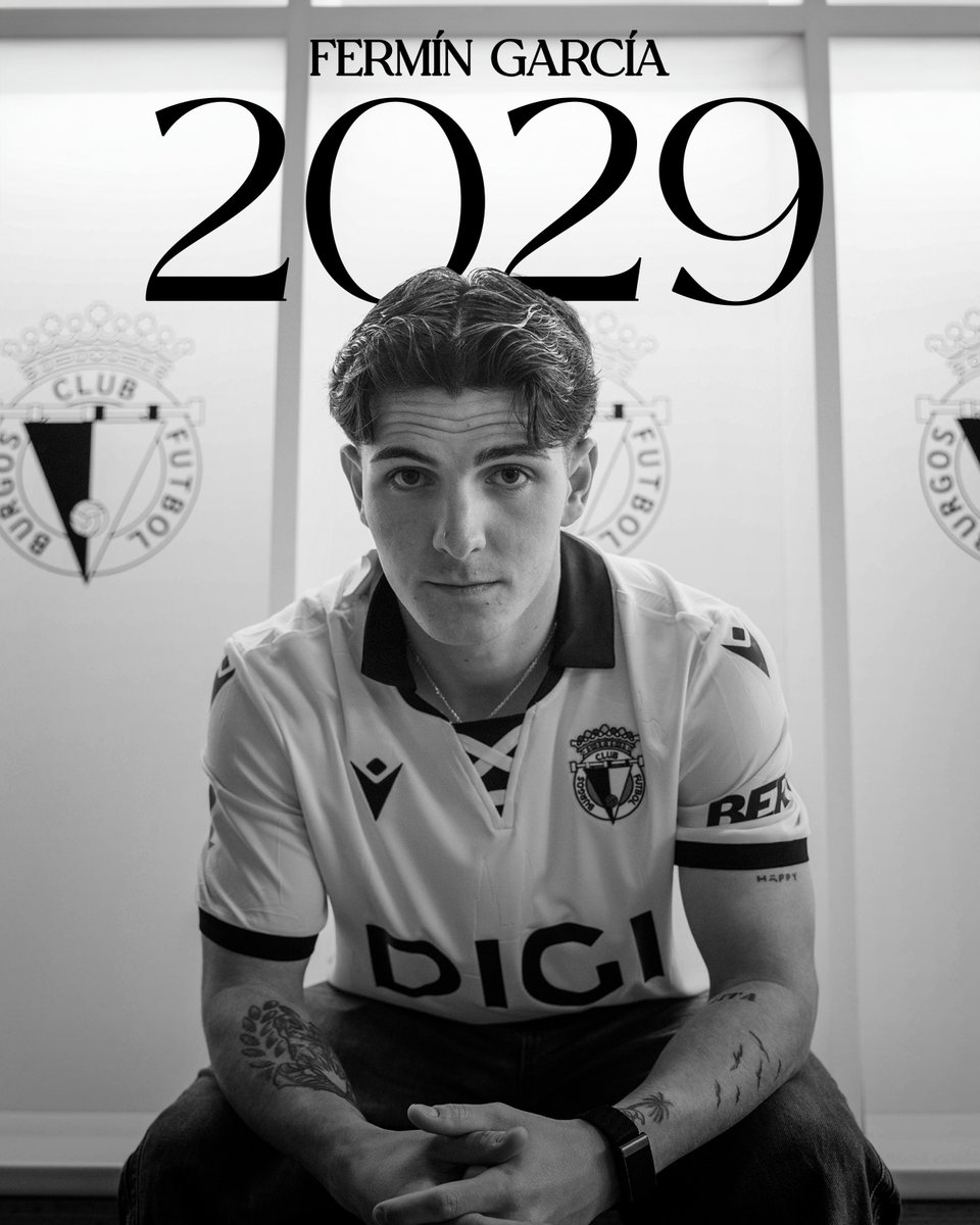 Burgos_CF's tweet photo. OFICIAL | Fermín García, blanquinegro hasta 2029 🚨

¡Felices de seguir viendo cómo progresas con nosotros, Fermín! 🤍🖤

#FermínGarcía2029
#BurgosCF
