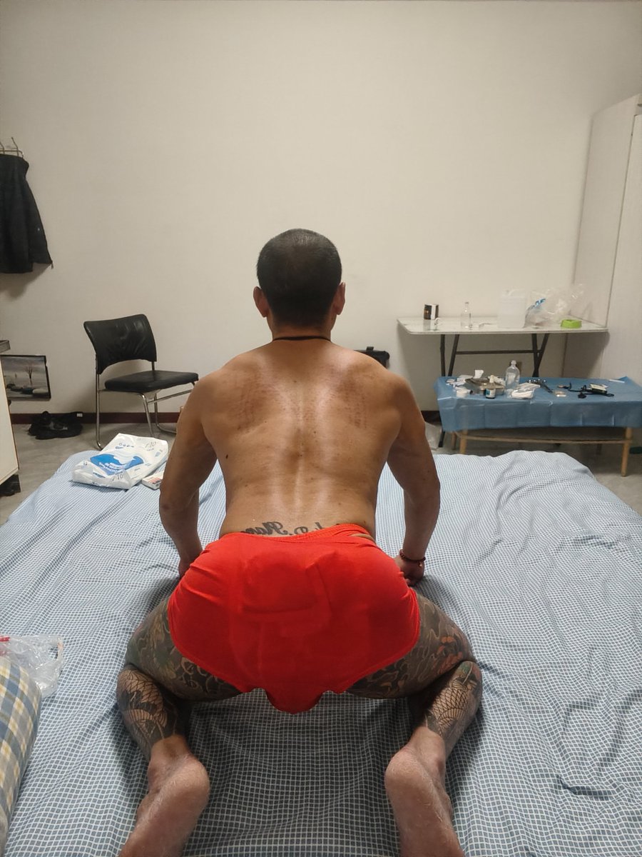 龙吟虎啸狮吼功 tweet media