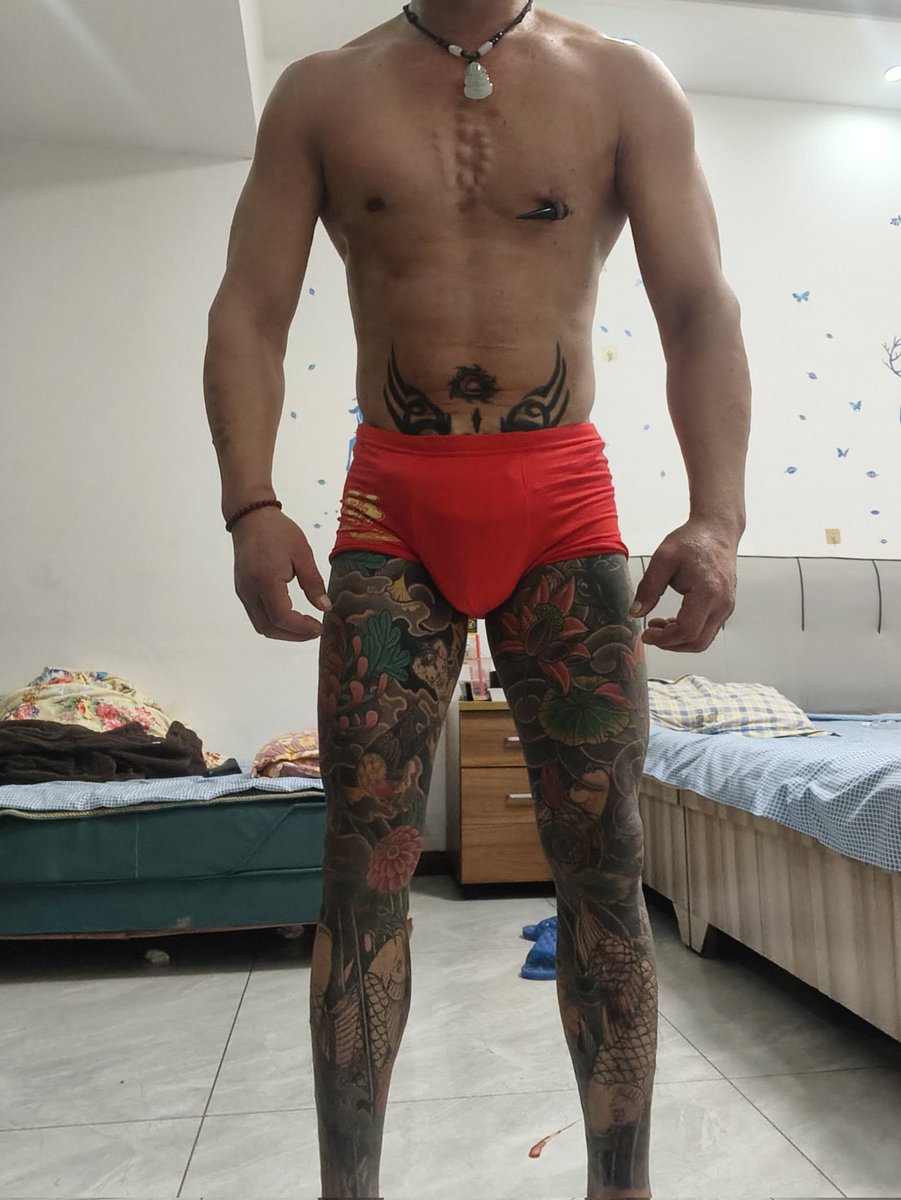 龙吟虎啸狮吼功 tweet media