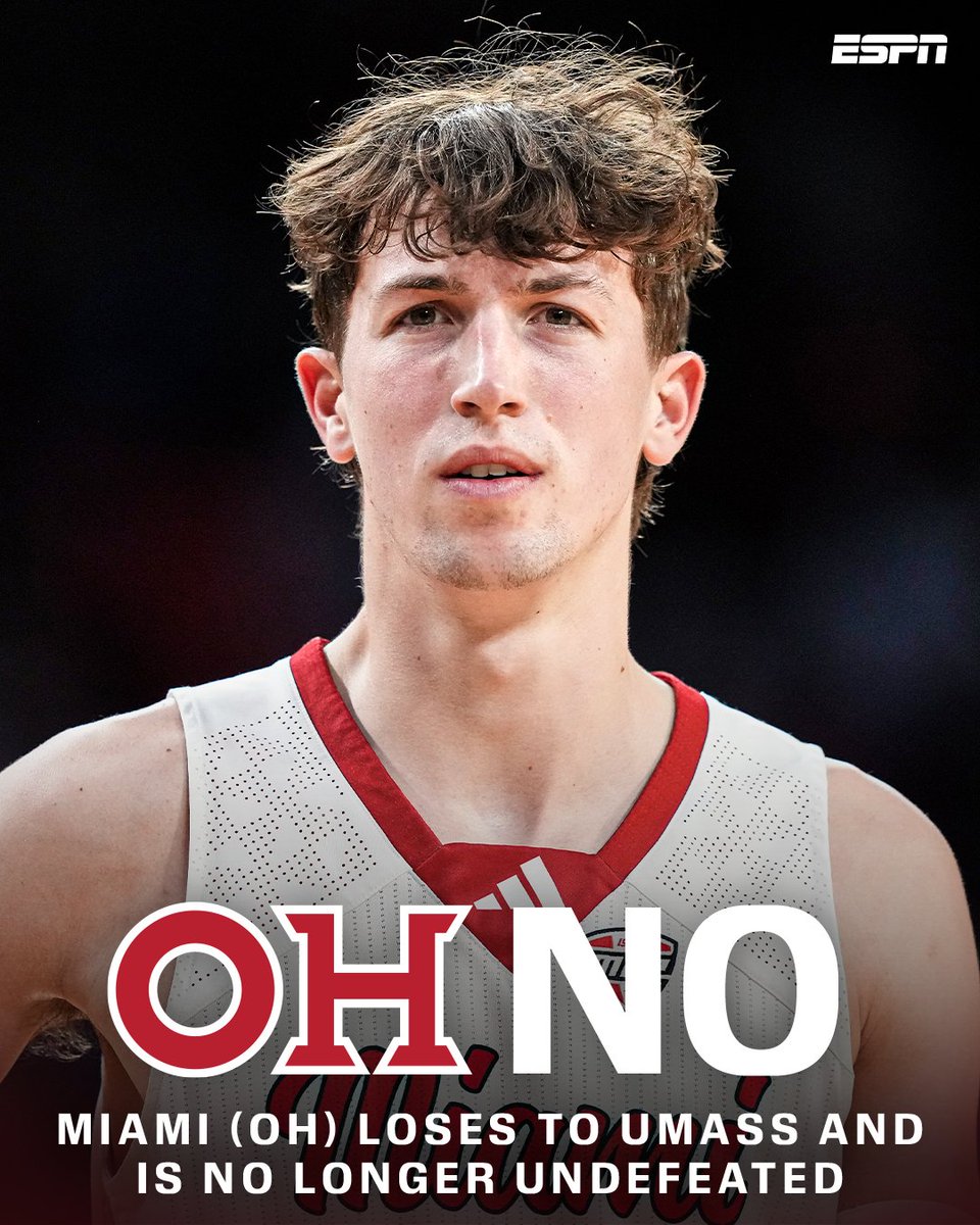DOWN GOES MIAMI (OH) 😱 

UMass takes down the formerly undefeated RedHawks in the MAC quarterfin...