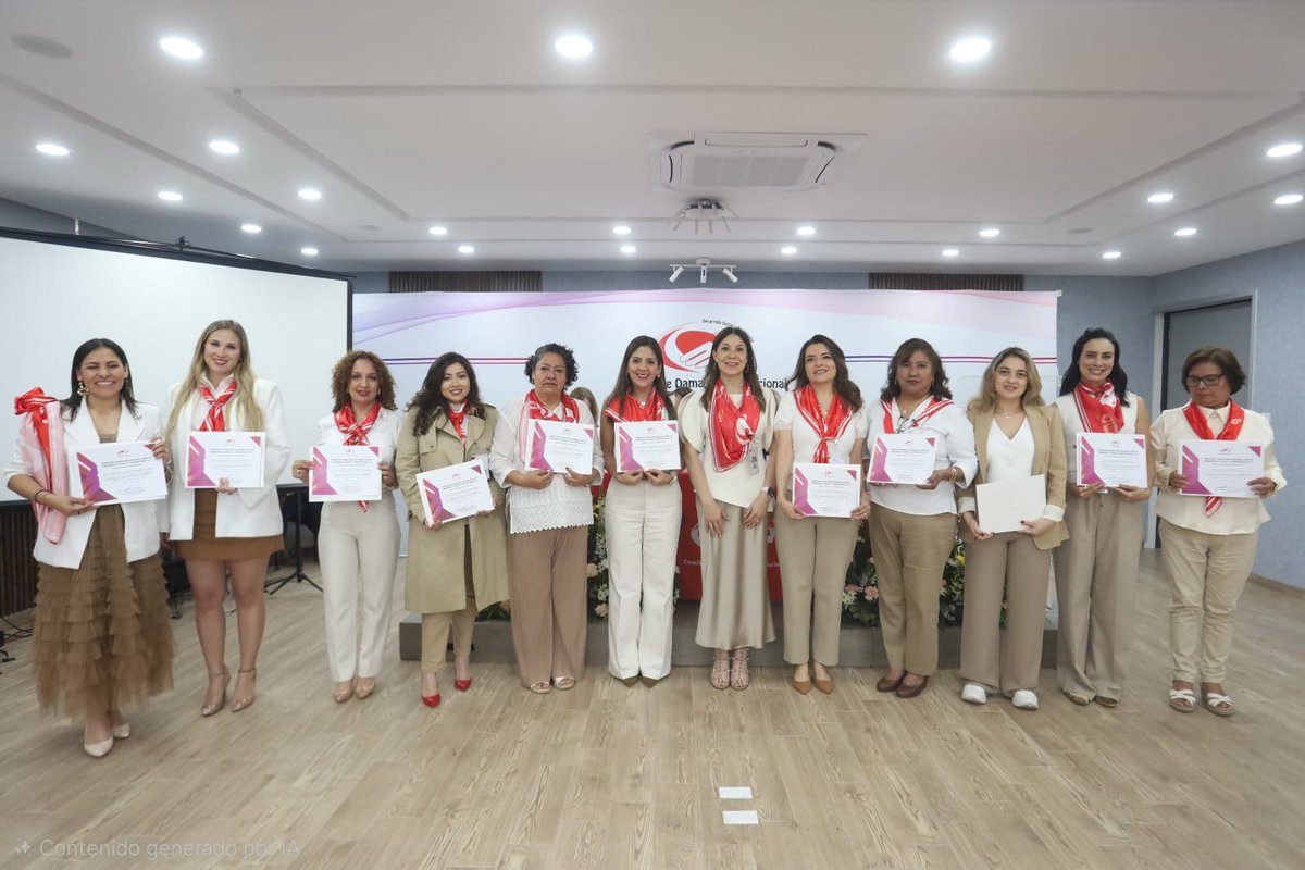 DamasCMIC's tweet image. El pasado 05 de marzo Comité de Damas CMIC Nacional reconoció el #trabajo y #dedicación de cada una de nuestras ex presidentas delegacionales. 💐✨
Además de dar la bienvenida y desear la mejor de las suertes a las nuevas #integrantes que se unen en este periodo 2026-2027. 💖
