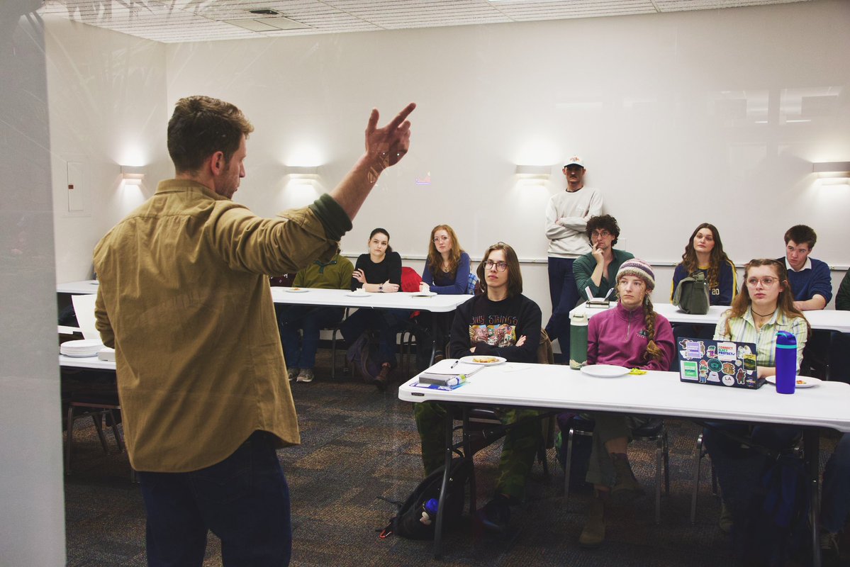 Sam Forstag tweet media