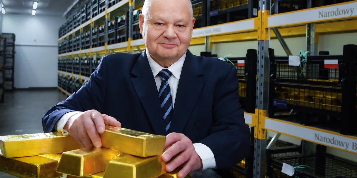 Polish national bank governor Adam Glapiński finally revealed yesterday the long-awaited details of the president’s proposed “SAFE 0%” defence financing plan.

In essence, the idea is simple. Poland would sell part of its gold reserves and use the profit to fund defence spending.