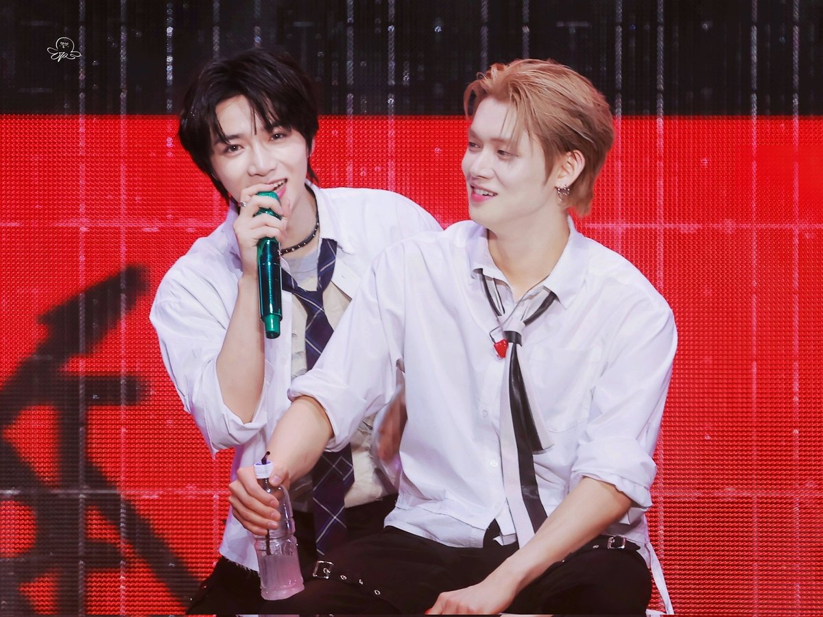 yybamzzz's tweet photo. 260228 MOA CON
🧸🦊🖐🏻🖐🏻
범규야 생일축하해💖💖

#쭈뀨미즈
#연준 #YEONJUN #범규 #BEOMGYU
#OurHalfBeomgyuDay
#봄볕의따스함은알콩이전해준사랑 https://t.co/dKa0URgNtq