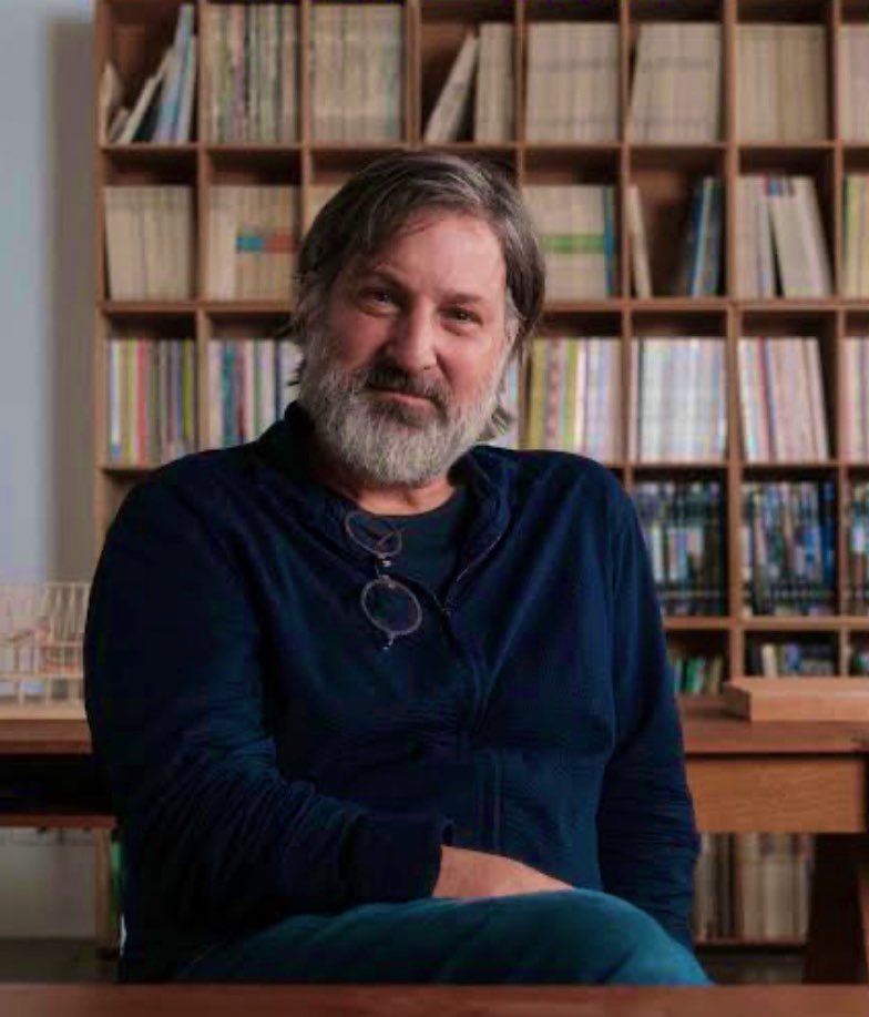The Nobel Prize of architecture…

Just went to a Chilean architect from Santiago 🇨🇱.

Smiljan Radić just won the Pritzker Architecture Prize.

Chile keeps producing world-class talent.