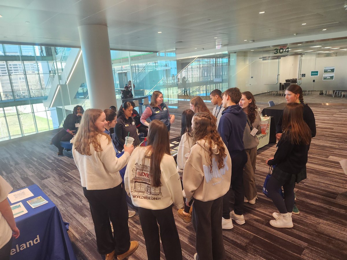 Mrs Jones tweet media