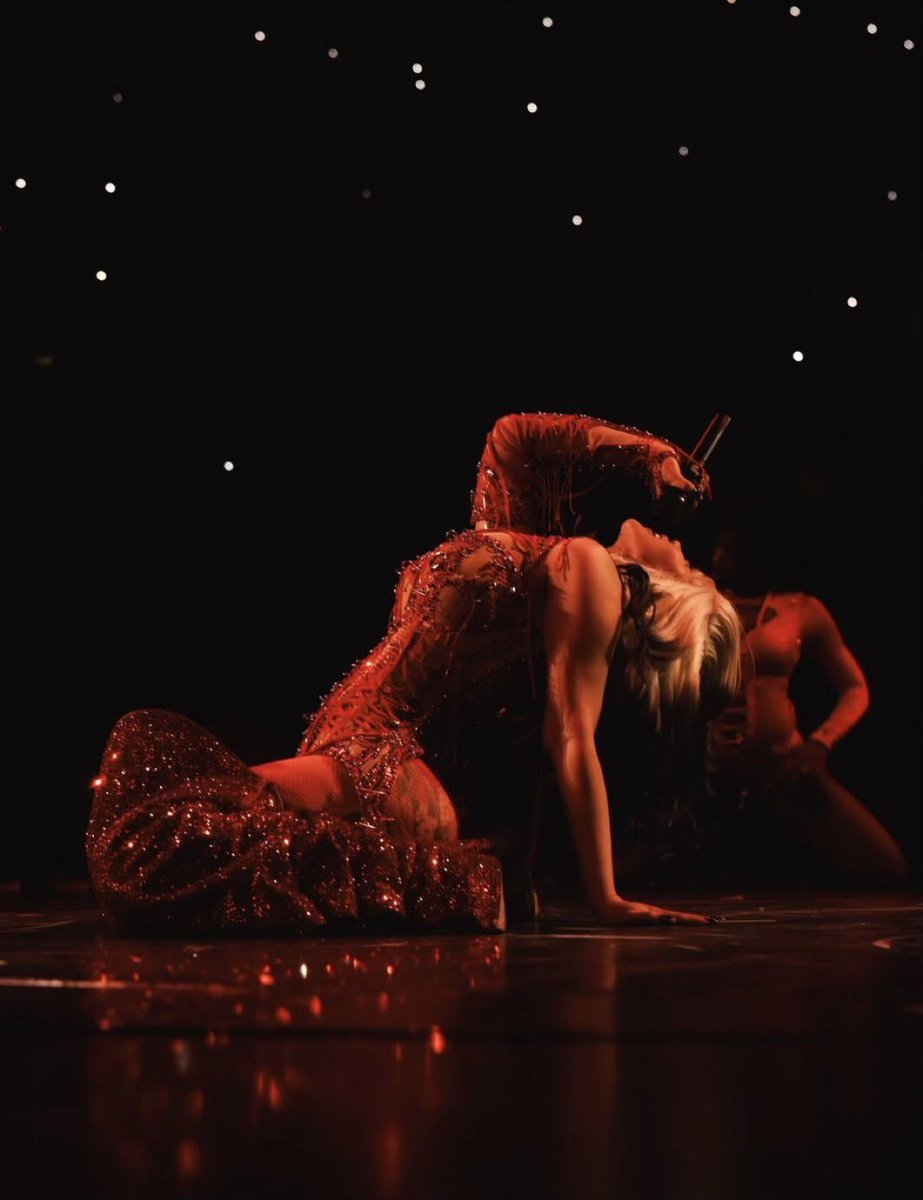 Cardi B | Updates tweet media