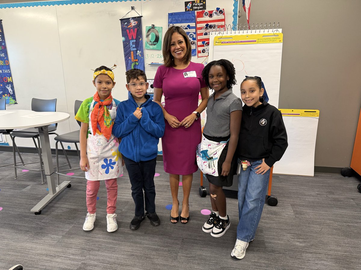 Cynthia Izaguirre tweet media