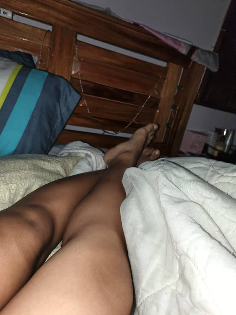 bonniefeets tweet media