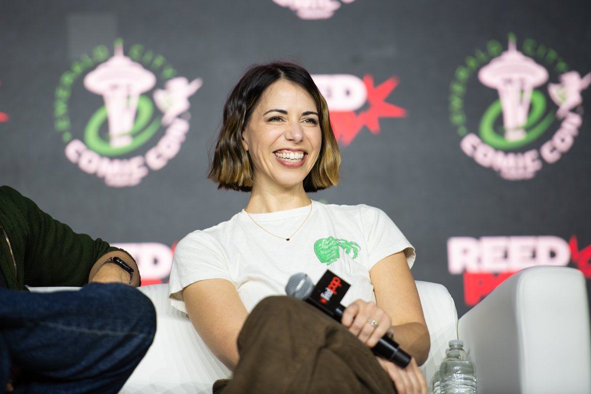 Laura Bailey from the Critical Role panel at ECCC 2026.

<a href="/LauraBaileyVO/">Laura Bailey</a> <a href="/emeraldcitycon/">Emerald City Comic Con</a> 

(By special request of <a href="/imogencalloway/">gia ☆ watching c3!!! | #imodnalover</a>)