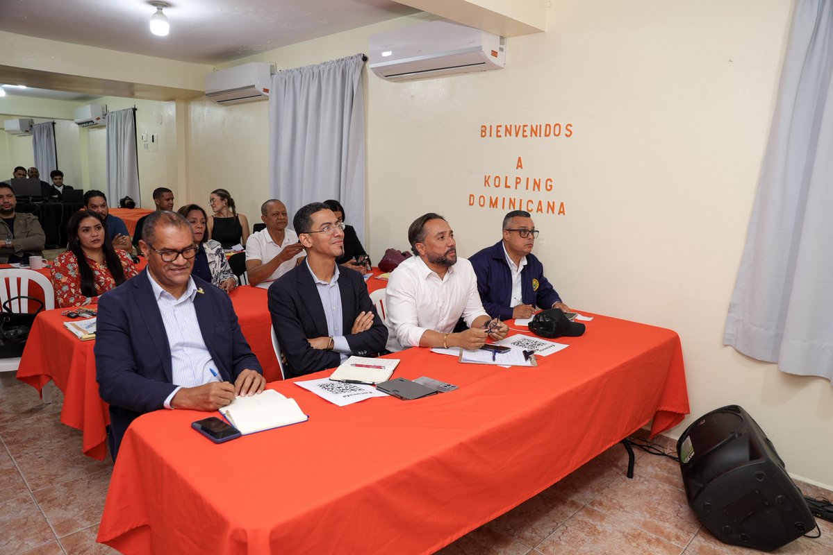 Defensor del Pueblo tweet media