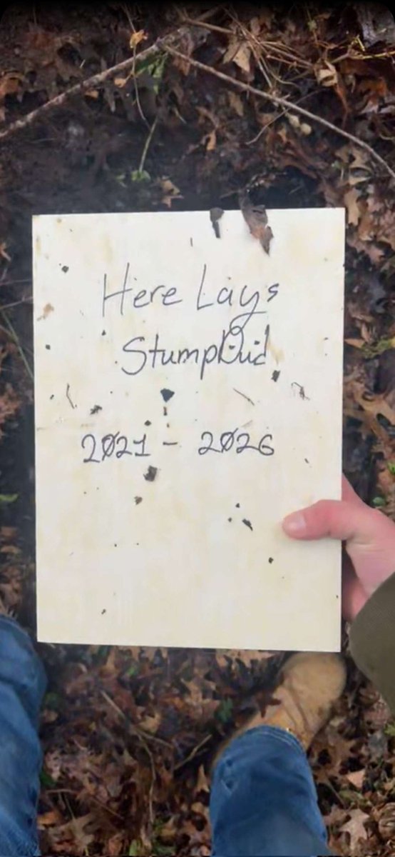 rat_trapz's tweet photo. #StumpDudIsOverParty https://t.co/u5xwtR7tr2