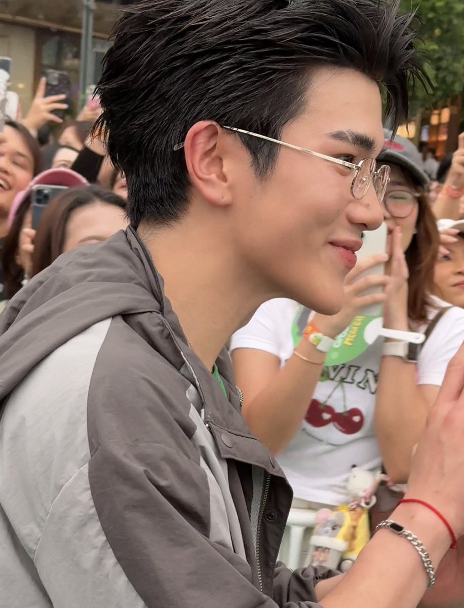 บ๊อก tweet media