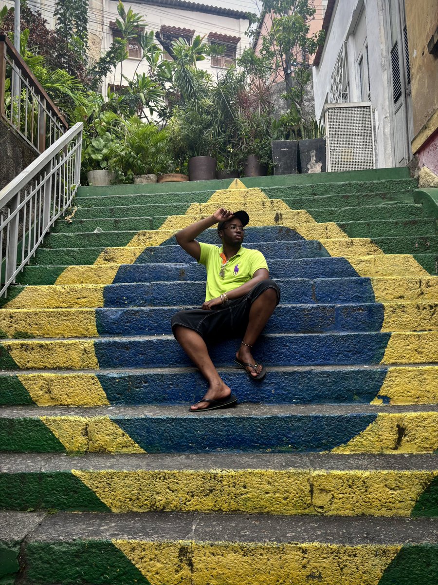 jahmrock (ex-bisexual) tweet media