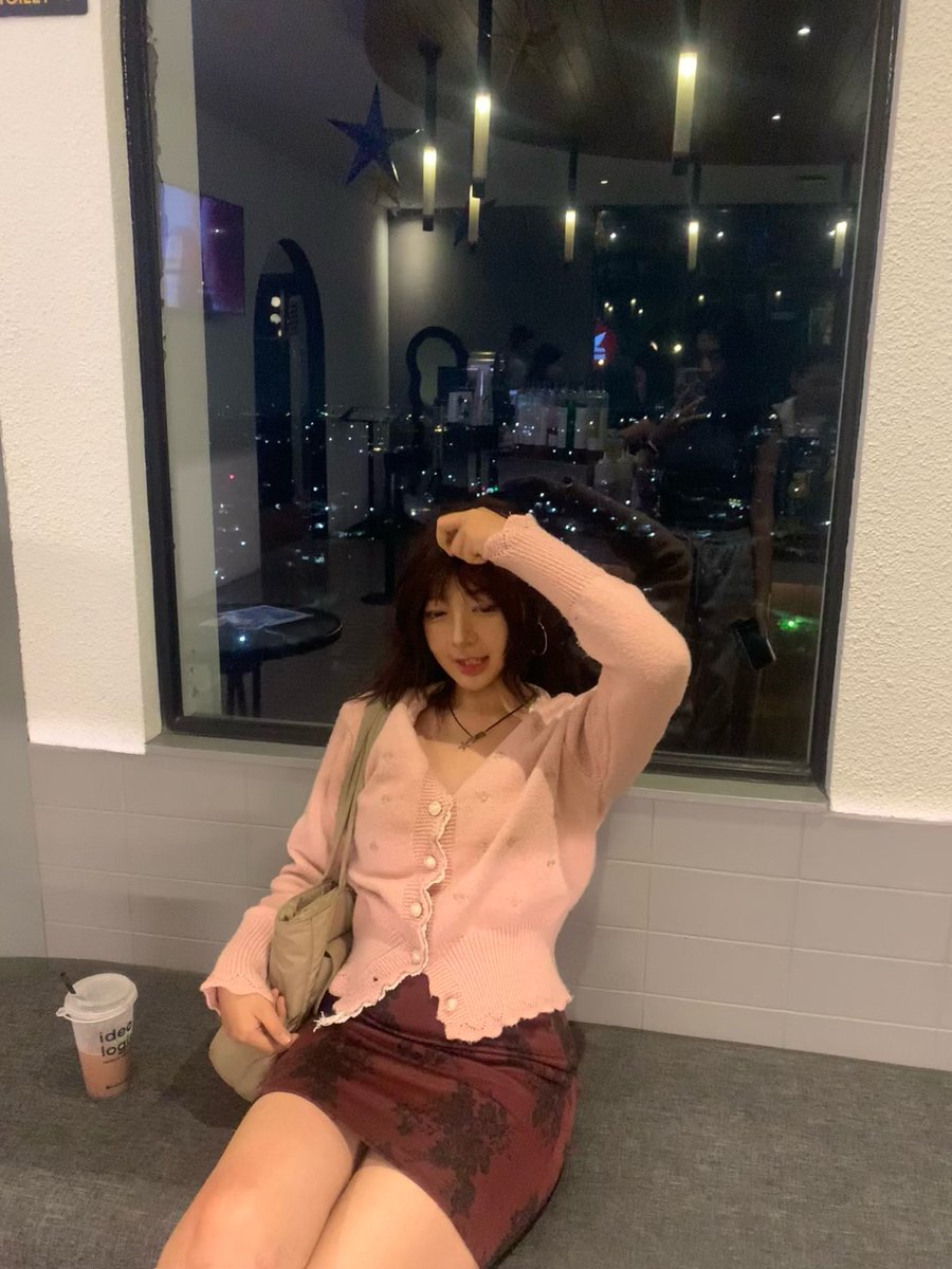 m00dyca's tweet photo. keluar main pertama after ngitem lg☺️ https://t.co/K3xfqBeBPE