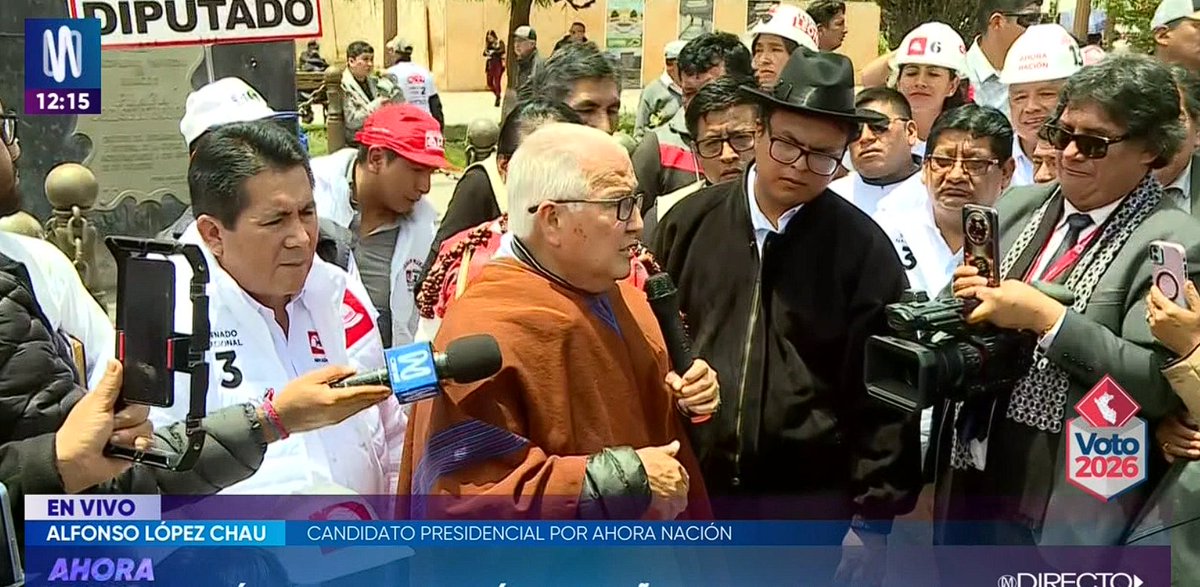 Candidato presidencial Alfonso López-Chau (<a href="/LopezChauNava/">Alfonso López-Chau</a>)  dice que Vladimir Cerrón (<a href="/VLADIMIR_CERRON/">Vladimir Cerrón</a>) "no se avergüenza de los cientos de votos que tuvo con el fujimorismo".