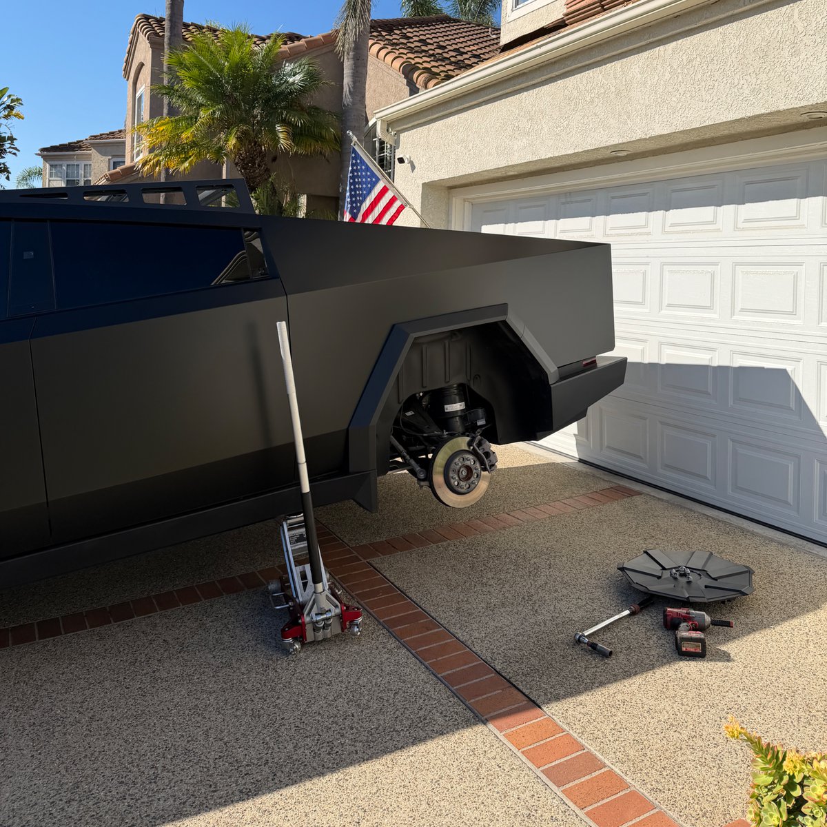 Techie Dani tweet media