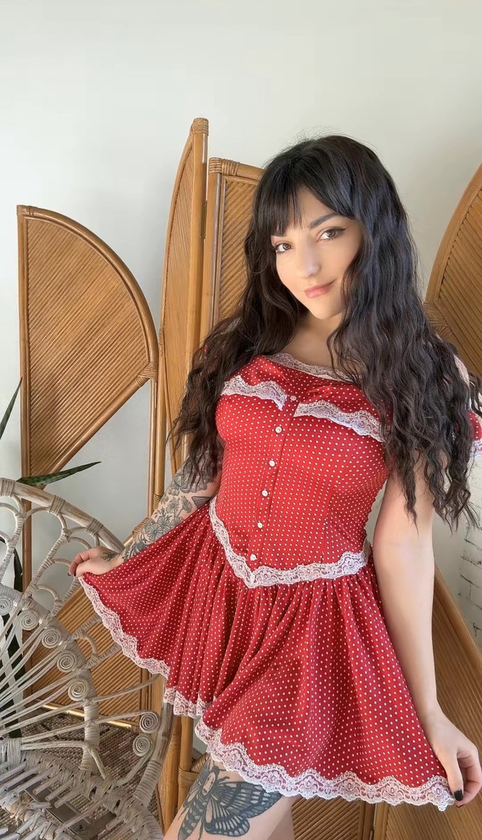 Faye Foster tweet media