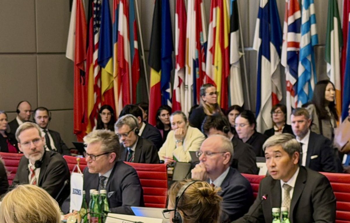 MNE_IO_Vienna's tweet photo. Following the report of OCEEA Co-ordinator @BDzhusupov at the #OSCEPC, Amb. Radulovic emphasized 🇲🇪’s support for strengthening climate resilience, energy security and environmental cooperation across the OSCE region – priorities that also guide our EU accession reforms and green transition. ⤵️
📍Through these efforts, we don’t just bring ourselves closer to the EU – our rivers, air and sea, knowing no borders, are already part of it.