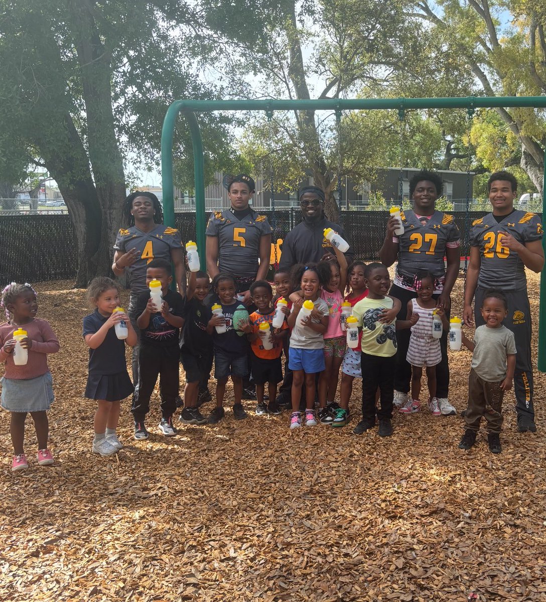 Kelvin Smarwt Sr tweet media