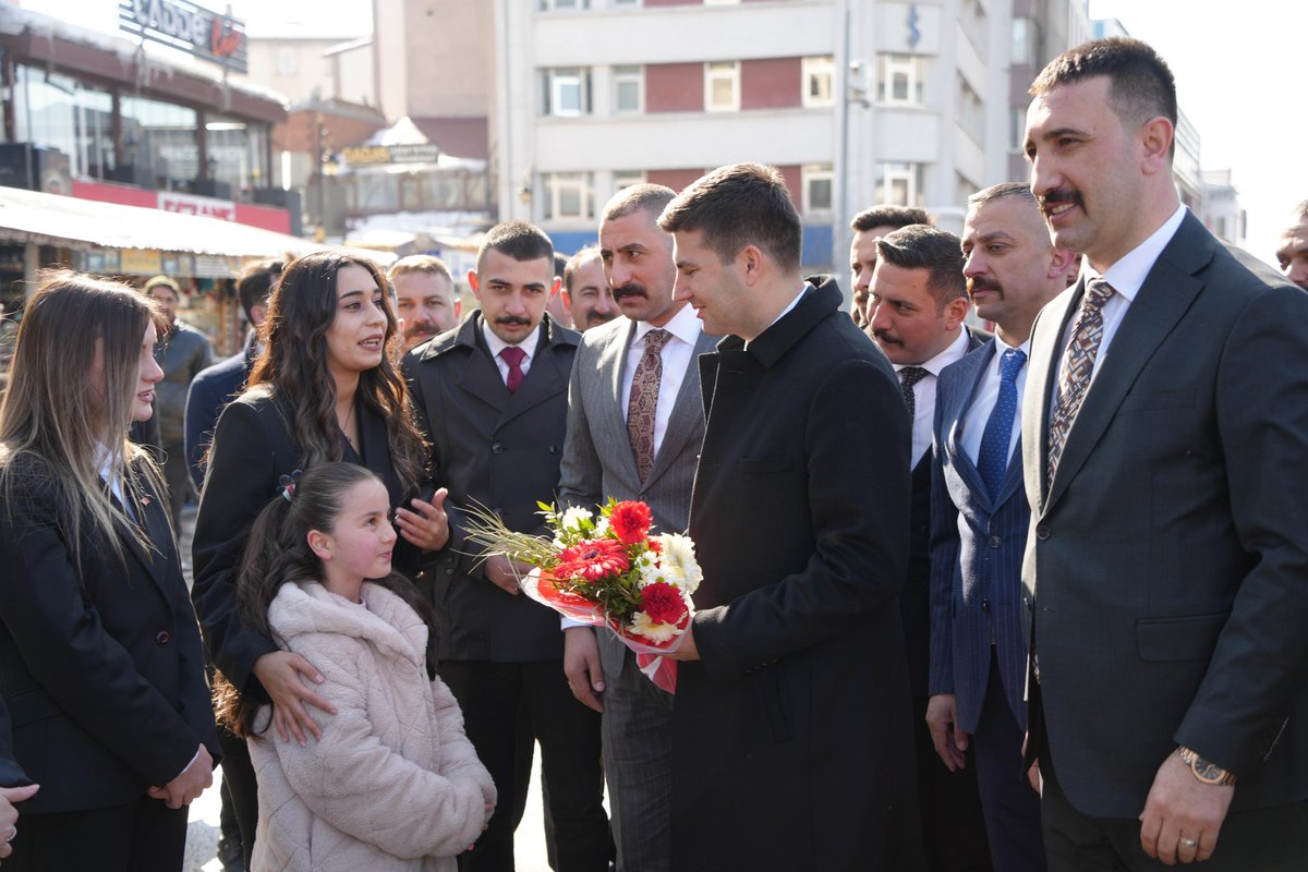 Ülkü Ocakları Erzurum İl Başkanlığımızı ziyaret ederek ülküdaşlarımızla bir araya geldik. Arkadaşlarımıza çalışmalarında başarılar diliyorum. 🇹🇷